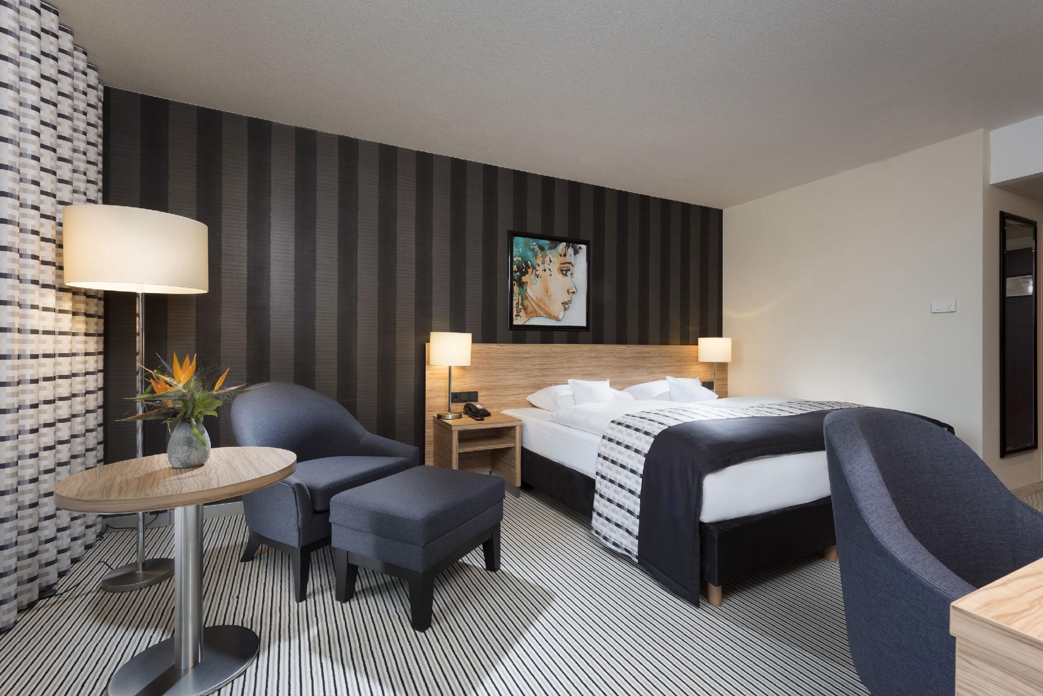 Maritim Hotel Konigswinter Bagian luar foto